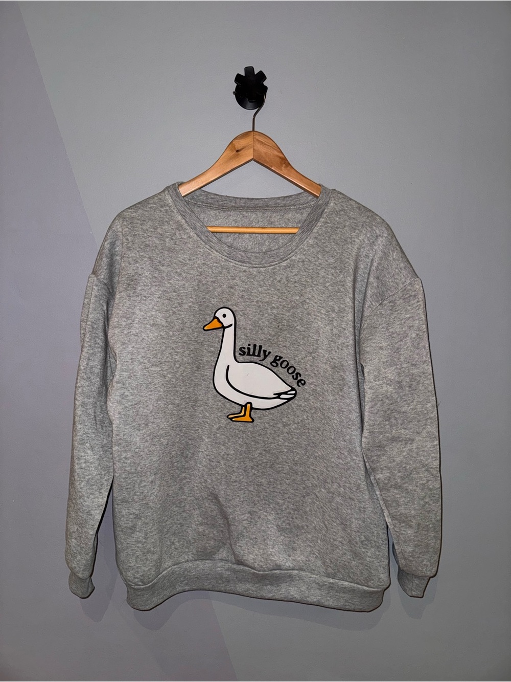 Silly Goose Gray Crewneck Sweatshirt - Unbranded